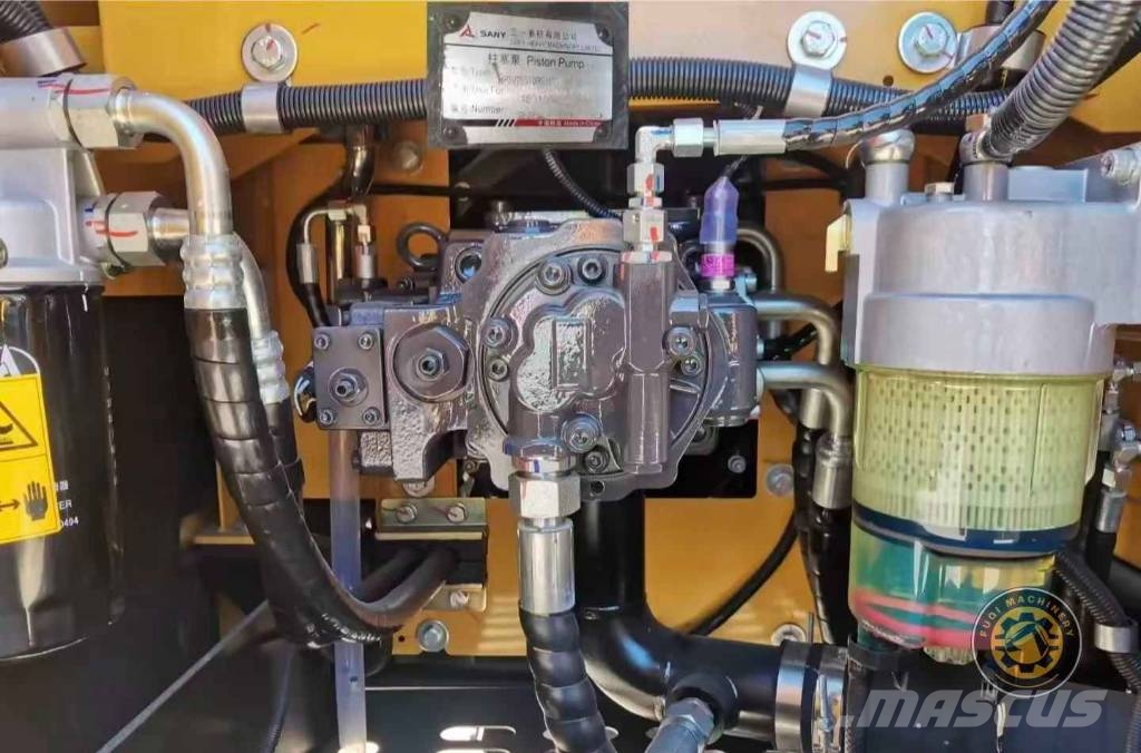 Sany SY135C Raupenbagger