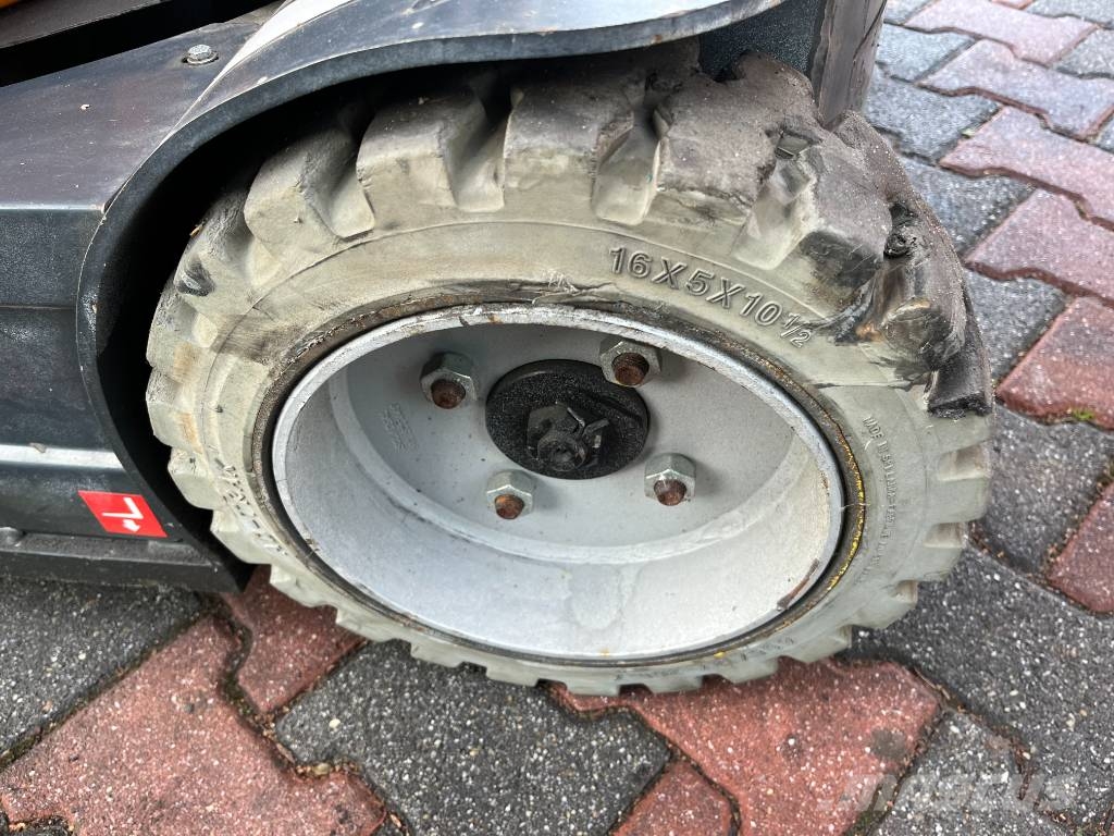 ATN PIAF 1000R V-4145 EO Вертикальні щоглові підйомники
