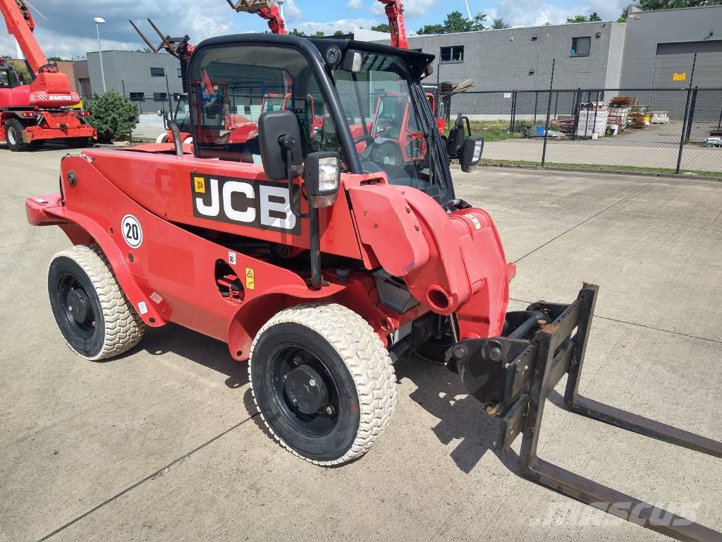 JCB 520-40 (178) Verreikers