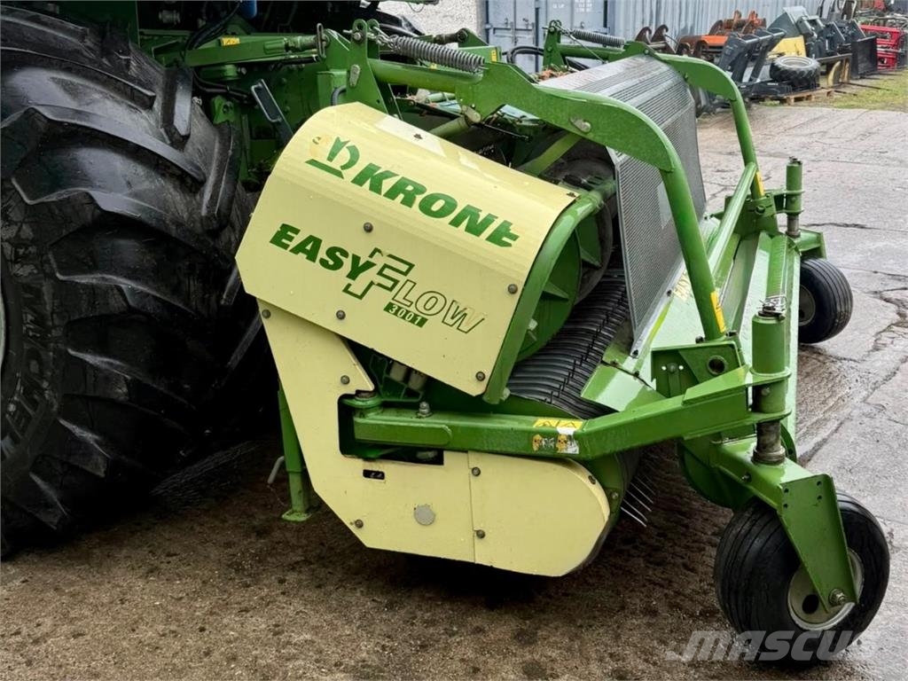 Krone Big X 650 + Vorsatzgeräte Kmetijstvo - drugo