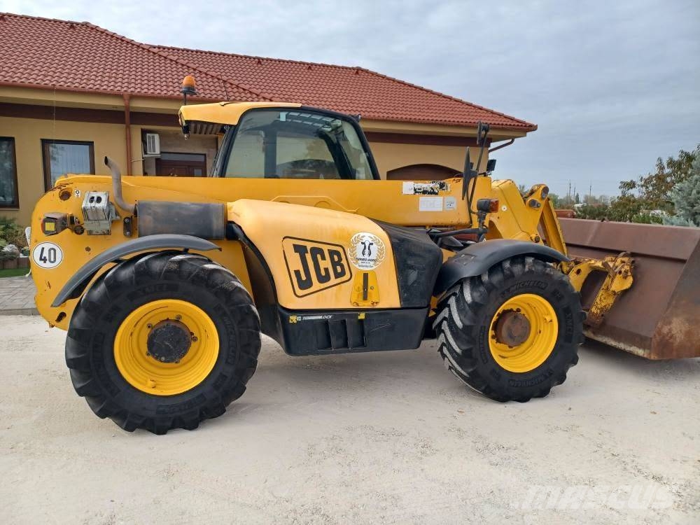 JCB 541 T70 Verreikers