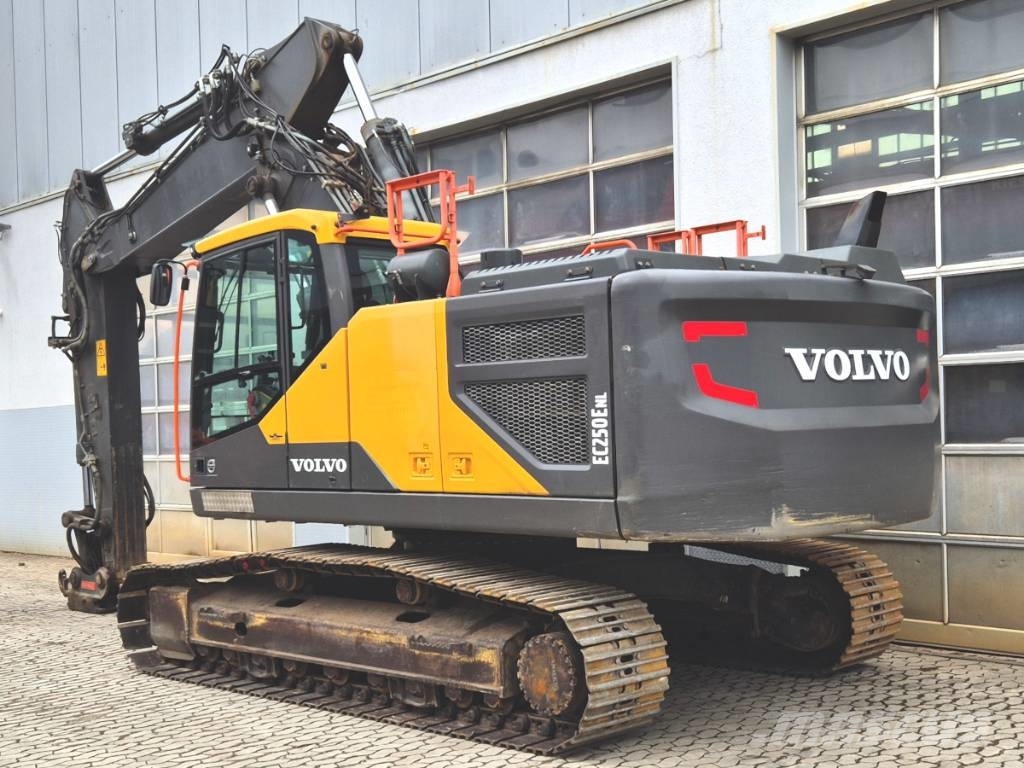 Volvo EC 250 ENL Roomikekskavaatorid