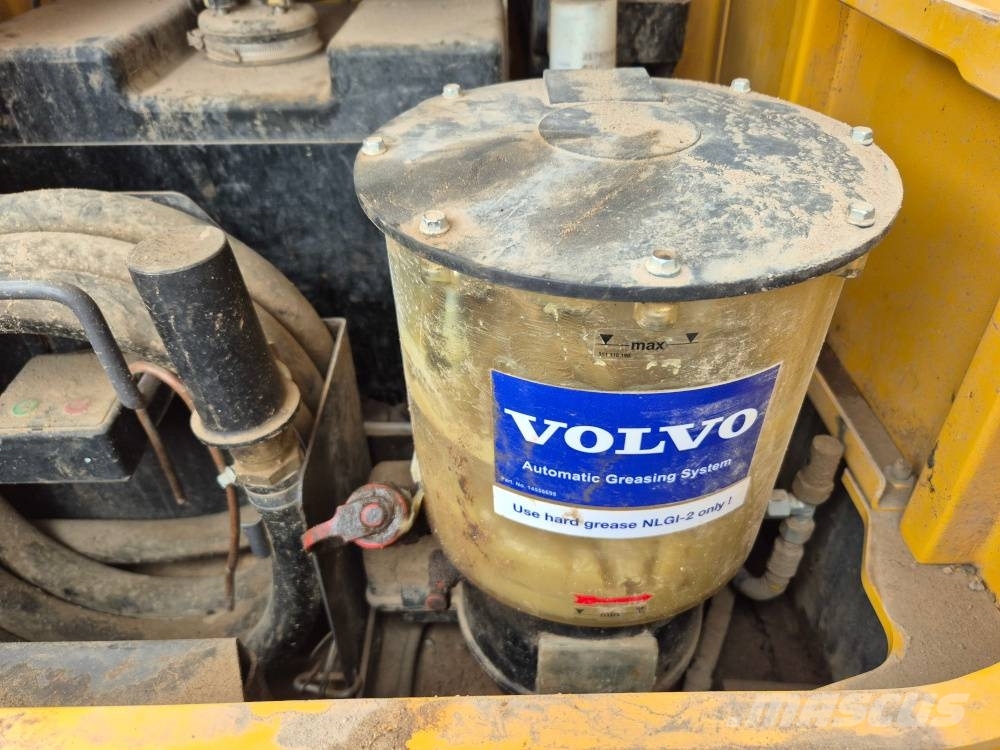 Volvo EC 250 ENL Roomikekskavaatorid
