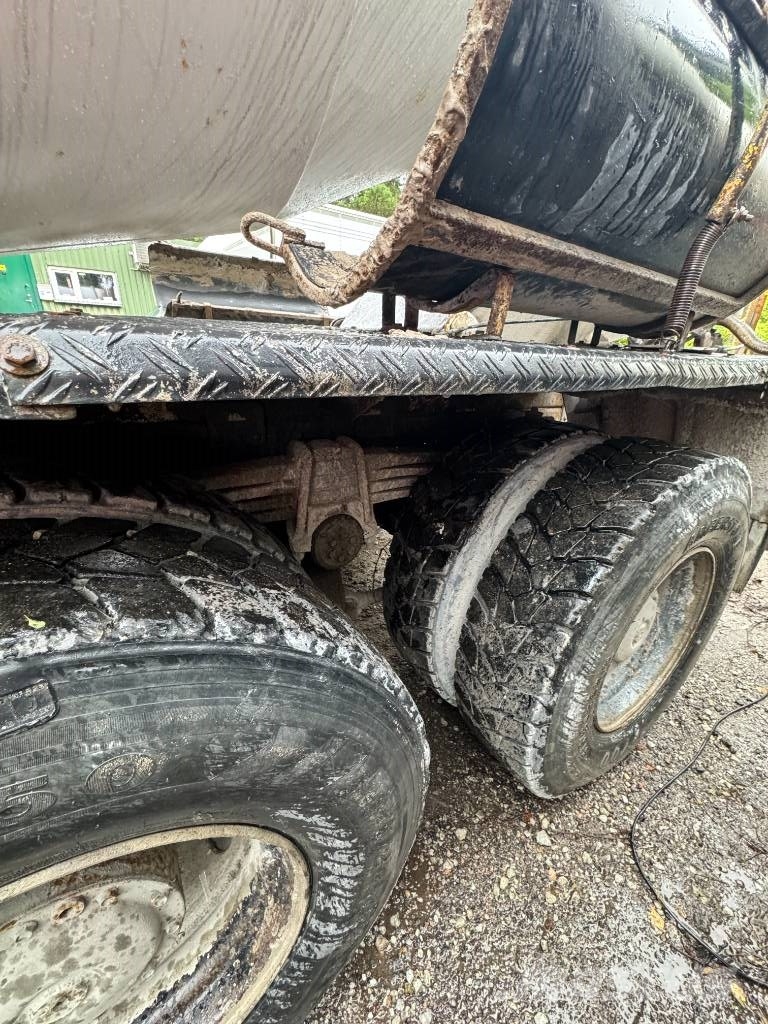 MAN 32.364 VF-TM Kamioni mešalice za beton
