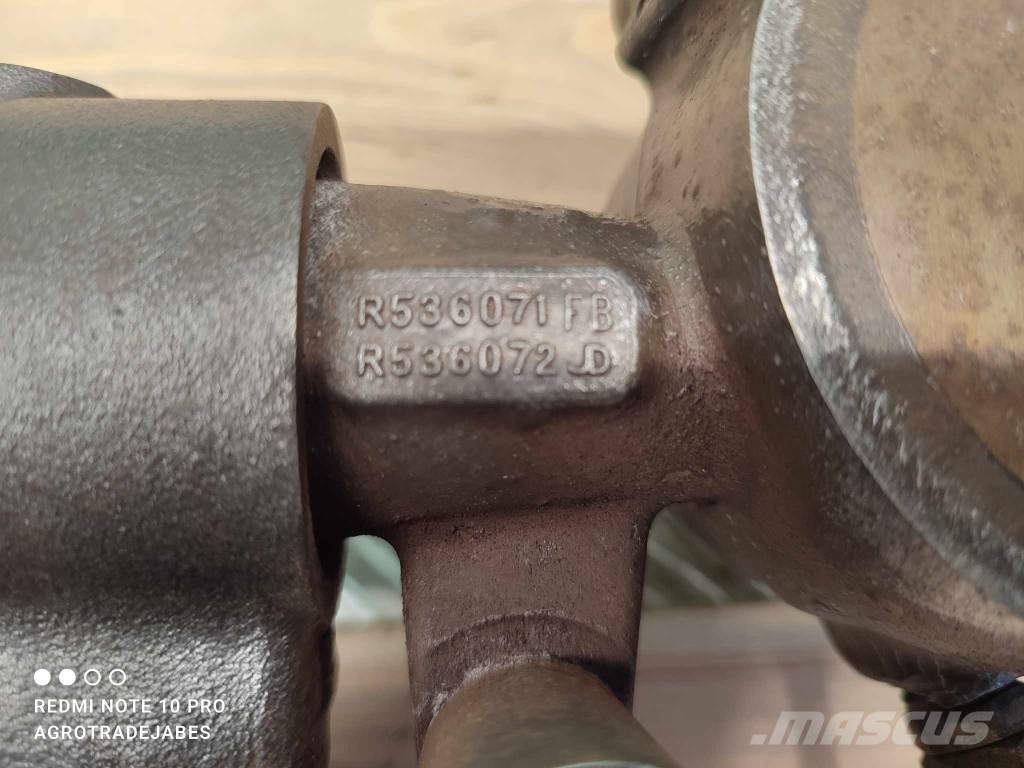 John Deere 6155R (R535124) intake manifold Motorok
