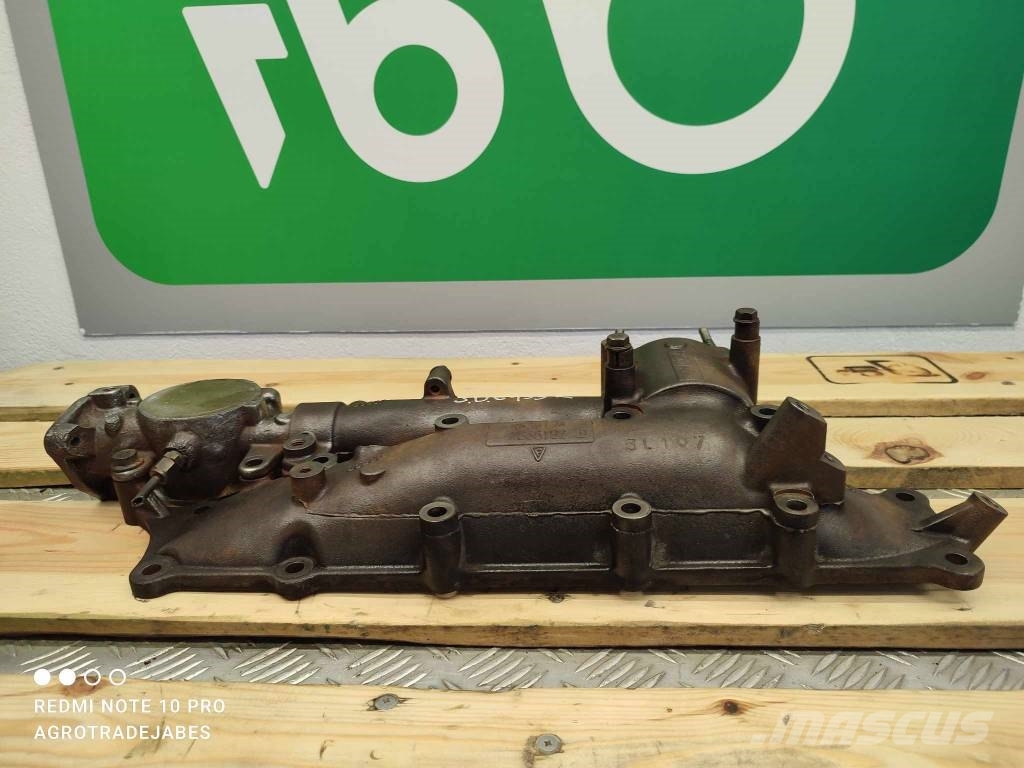 John Deere 6155R (R535124) intake manifold Motorok