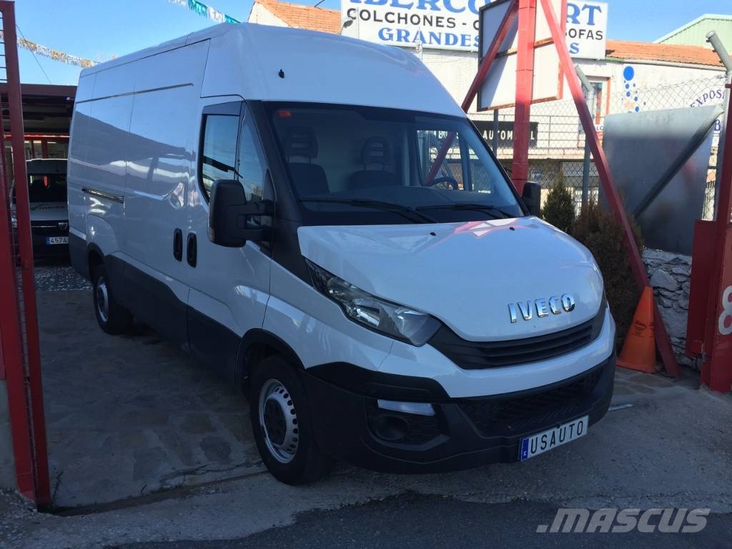 Iveco Daily 35 S 12 Lette lastebiler