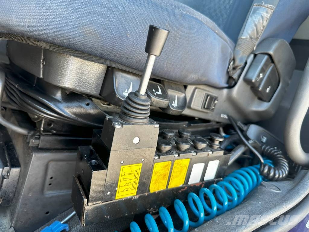 Volvo FM 330 Kapellbil