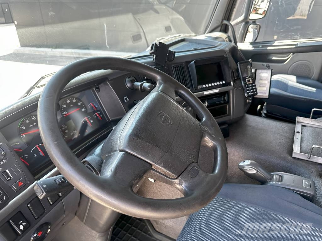Volvo FM 330 Kapellbil