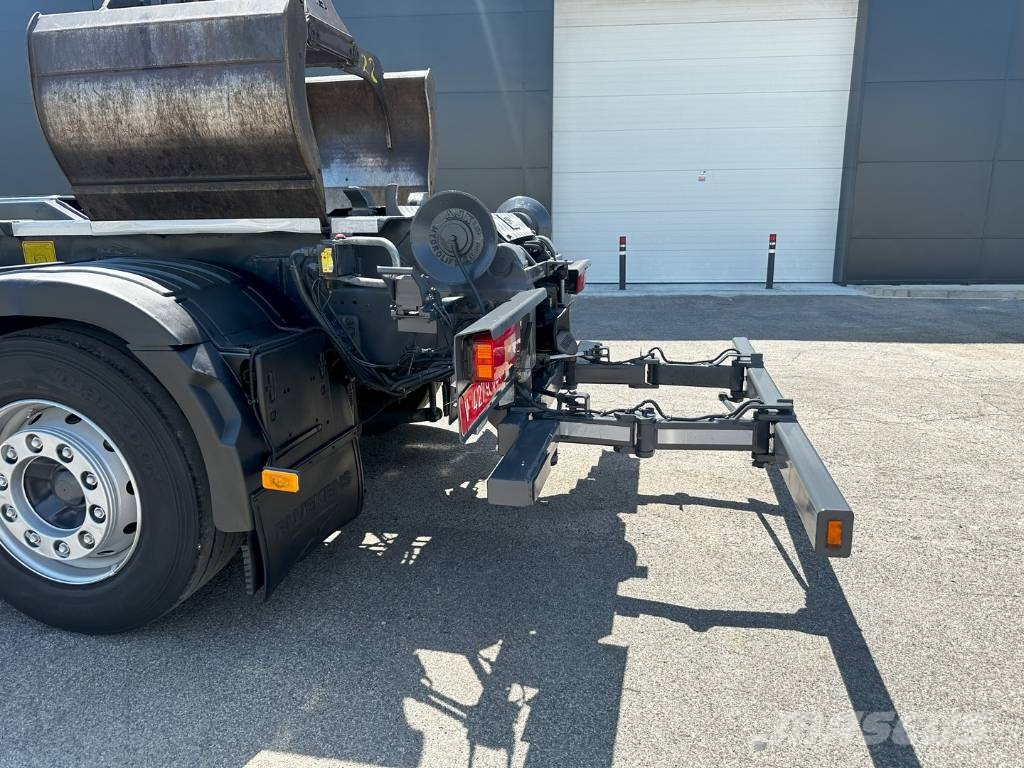 Volvo FM 330 Kapellbil