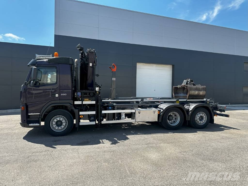 Volvo FM 330 Kapellbil