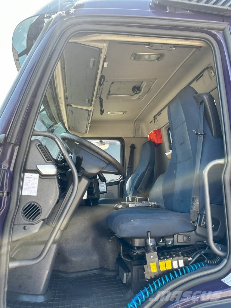 Volvo FM 330 Kapellbil