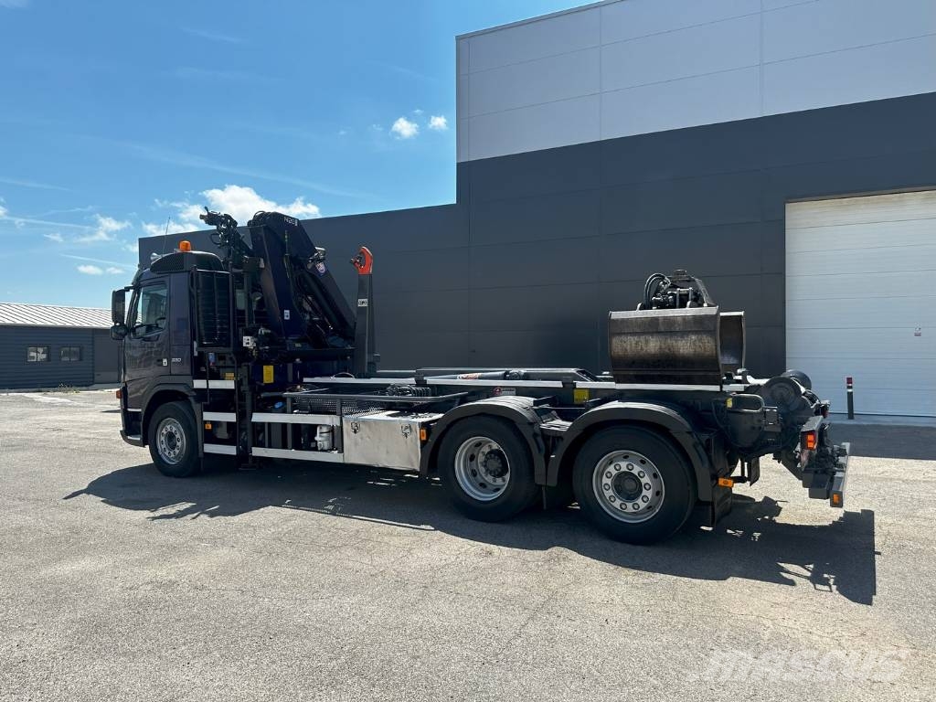 Volvo FM 330 Kapellbil
