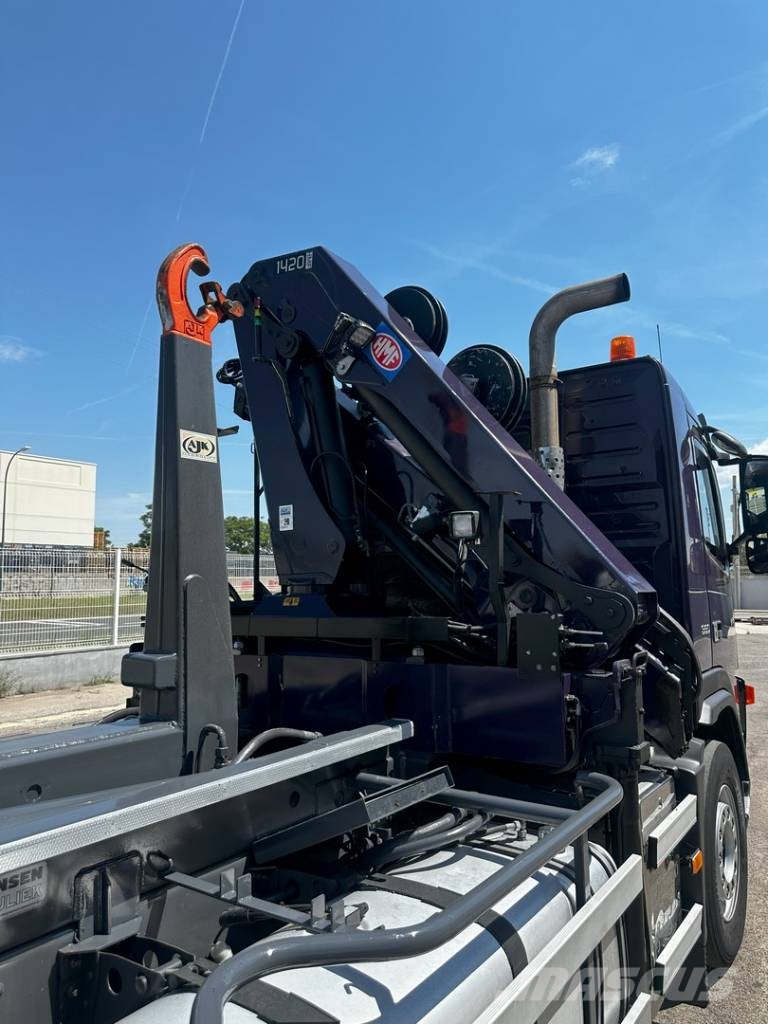 Volvo FM 330 Kapellbil