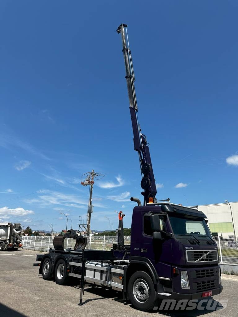 Volvo FM 330 Kapellbil