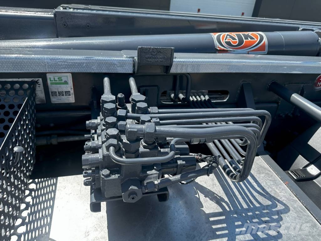 Volvo FM 330 Kapellbil