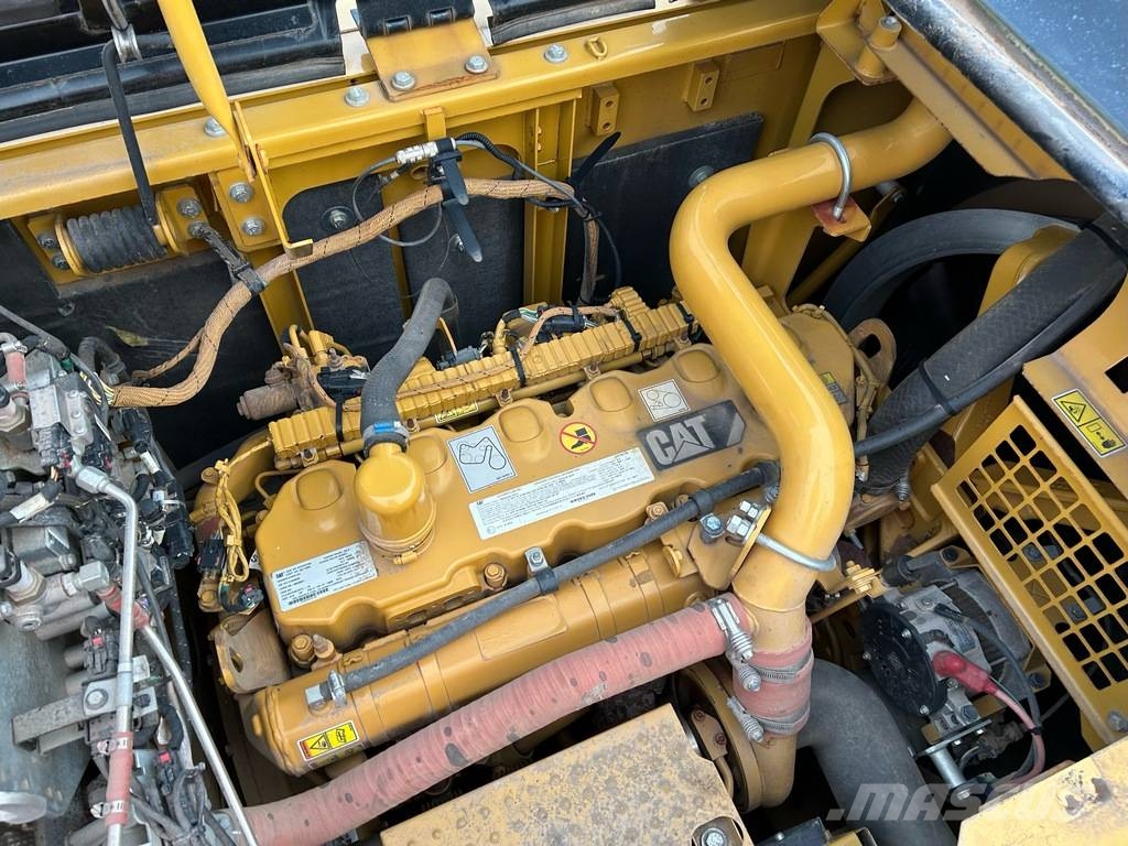 CAT 336 F L (25 meter telescopic arm) Special excavators
