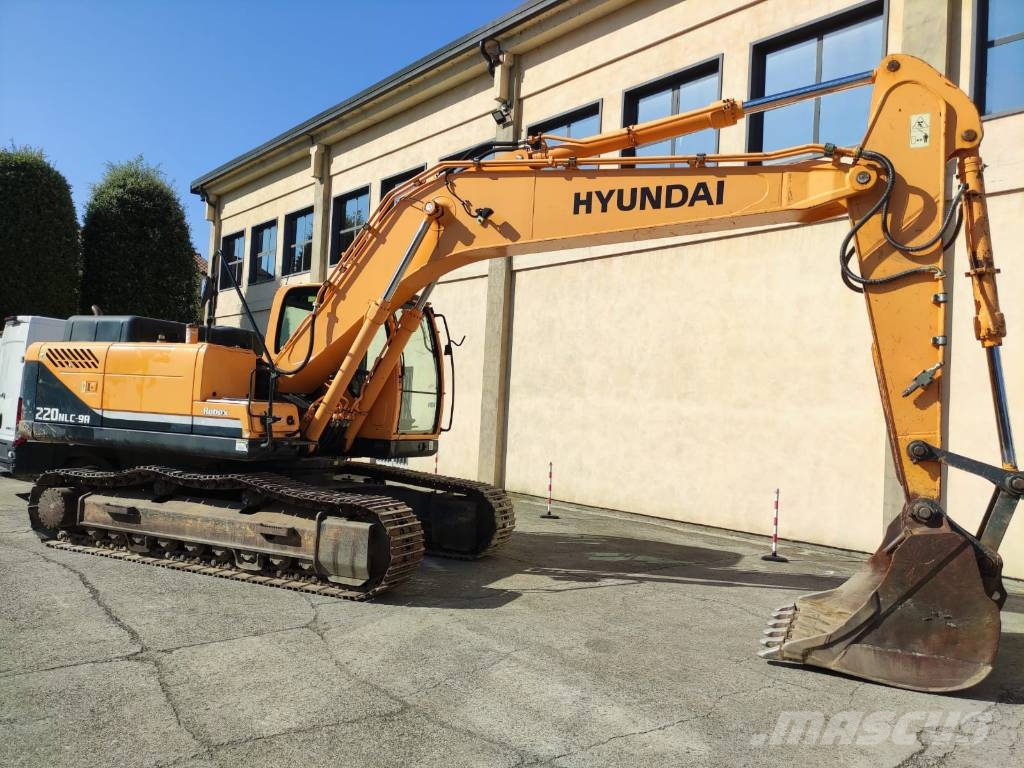 Hyundai Robex 220 NLC-9 A Excavadoras sobre orugas