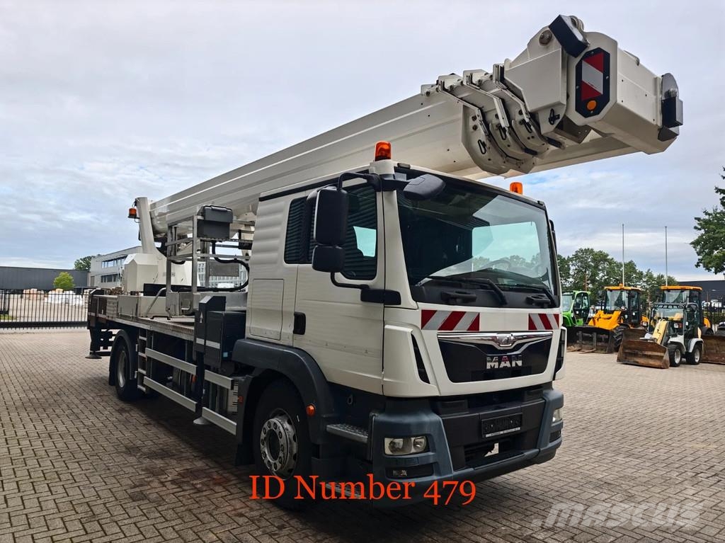 MAN TGM 18.290 4x2 Ruthmann T460 트럭 탑재 고소작업대
