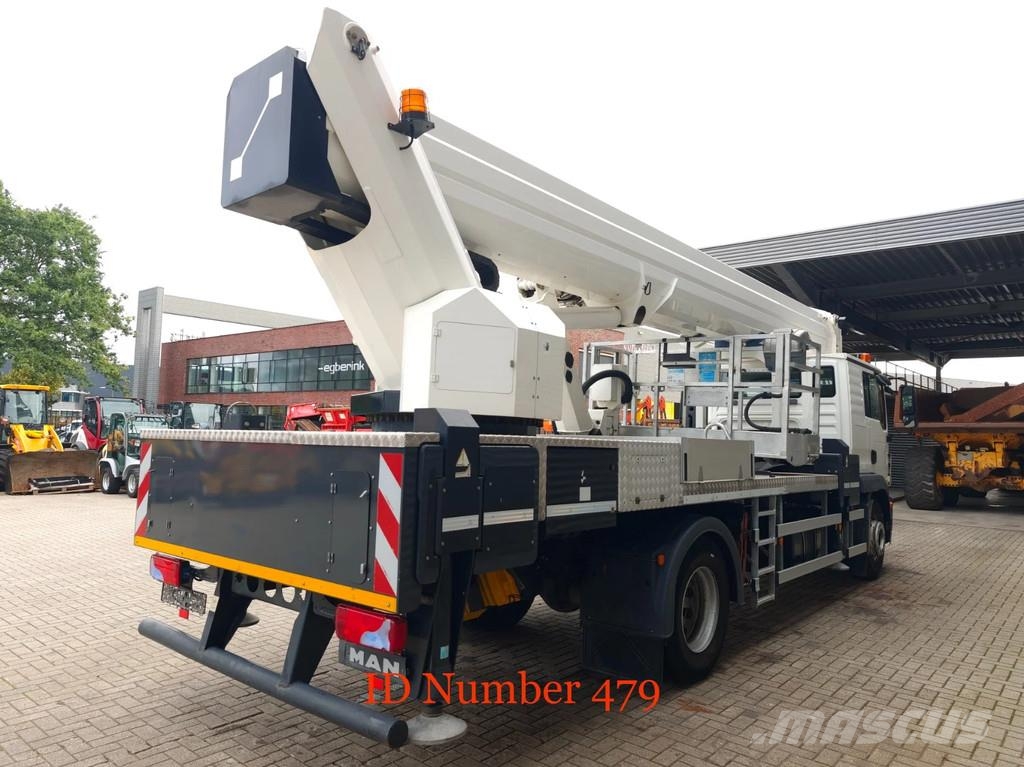 MAN TGM 18.290 4x2 Ruthmann T460 트럭 탑재 고소작업대