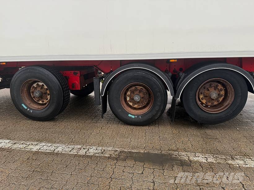 Kel-Berg Refrigerated trailer / Kühlauflieger LBW Temperature controlled semi-trailers