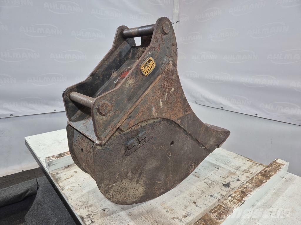 S45 Dieplepelbak Engcon Ковші
