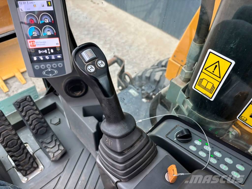 CAT M320F Pyöräkaivukoneet