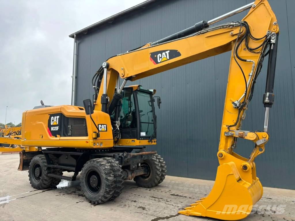 CAT M320F Pyöräkaivukoneet