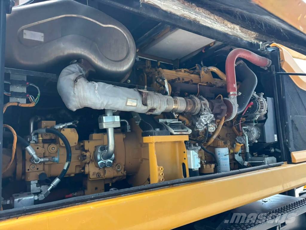 CAT M320F Pyöräkaivukoneet