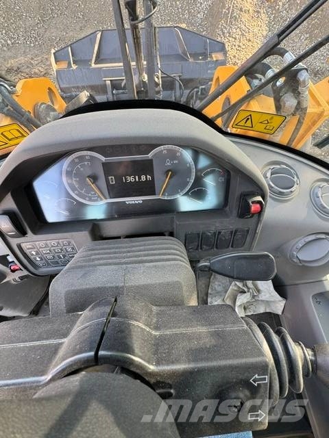 Volvo L90H2 Kolesni nakladalci