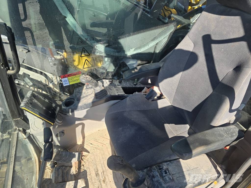 Volvo EC 480 E L حفارات زحافة