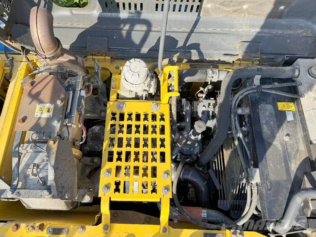 Komatsu PC210LCI-10 Bageri guseničari