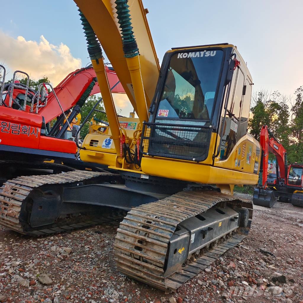 Komatsu PC 220-7 - China Largest Supplier Гусеничные экскаваторы