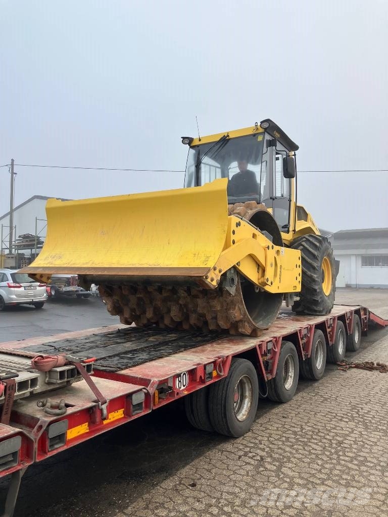 Bomag BW 213 PDH-5 Pinnasetihendajad