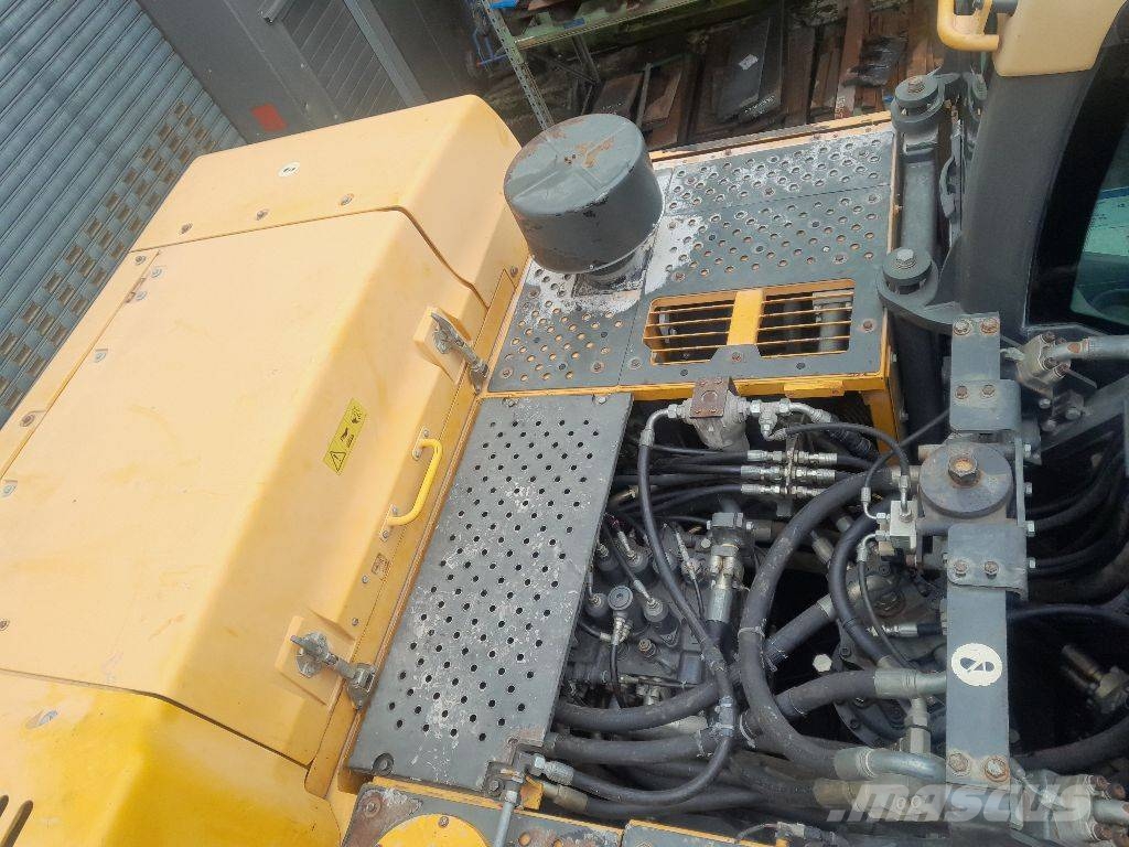 Volvo EC 380 D N L Raupenbagger