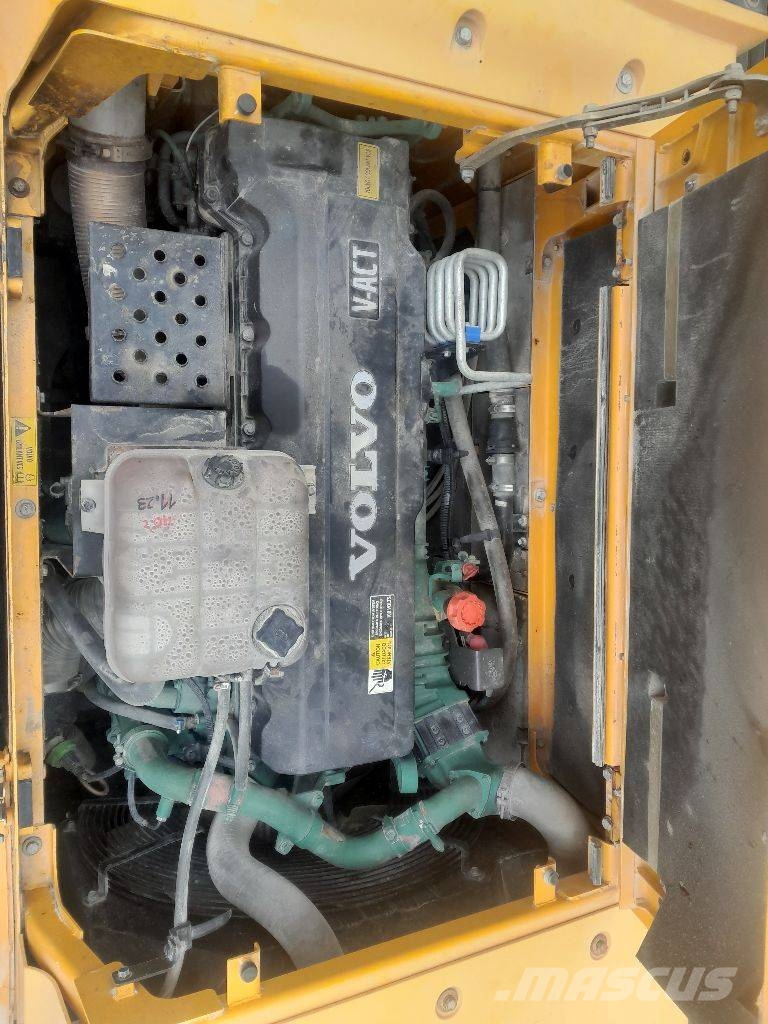 Volvo EC 380 D N L Raupenbagger
