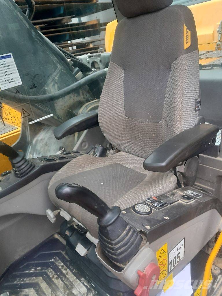 Volvo EC 380 D N L Raupenbagger