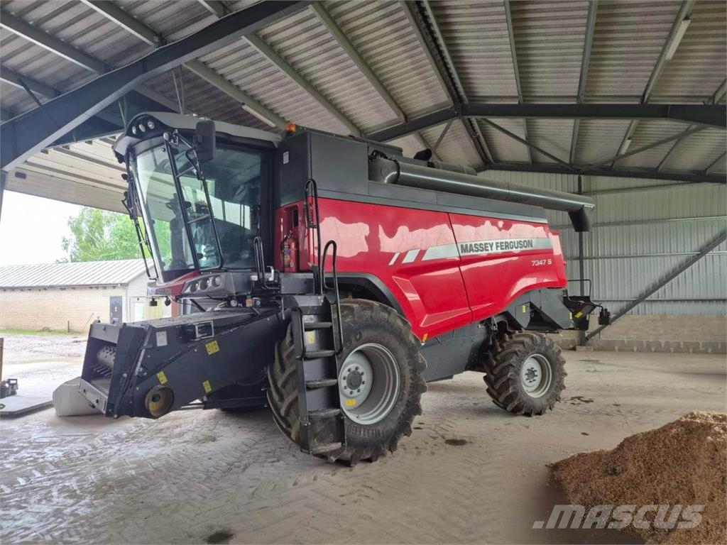 Massey Ferguson 7347 S Kombájnok