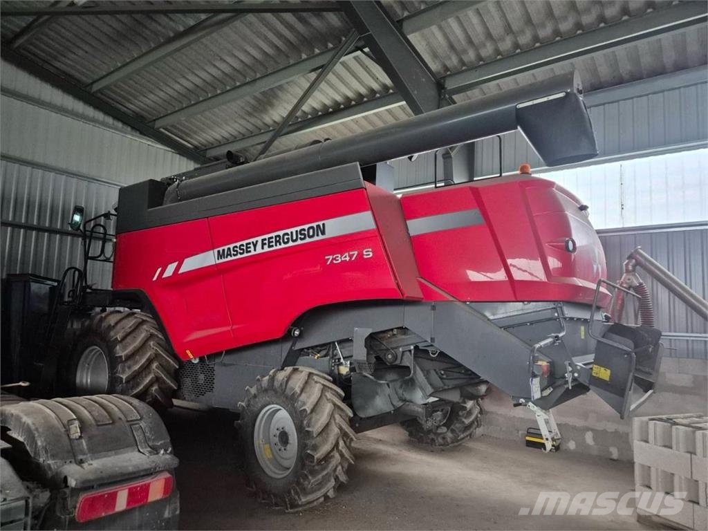Massey Ferguson 7347 S Kombájnok