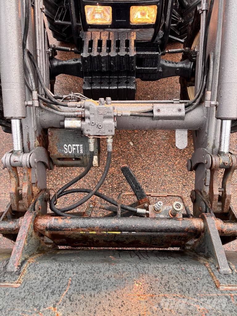 Valtra 900 Traktori
