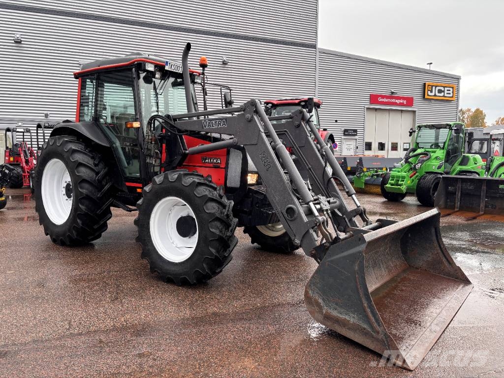 Valtra 900 Traktori