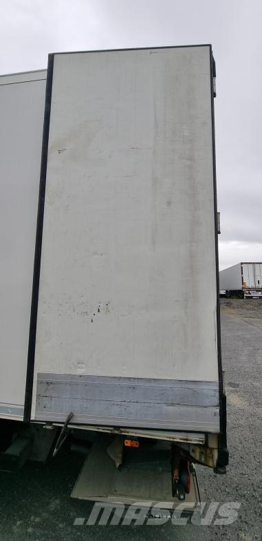 Schmitz Cargobull Trailer Reefer Flower Width & Dual Temp Straight Hűtős félpótkocsik