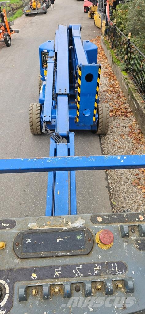 JLG E450aj Knikarmhoogwerkers