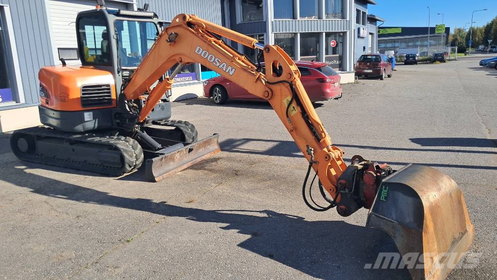 Doosan DX60R kaivinkone Miniexcavadoras