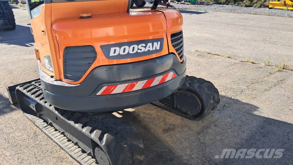 Doosan DX60R kaivinkone Miniexcavadoras