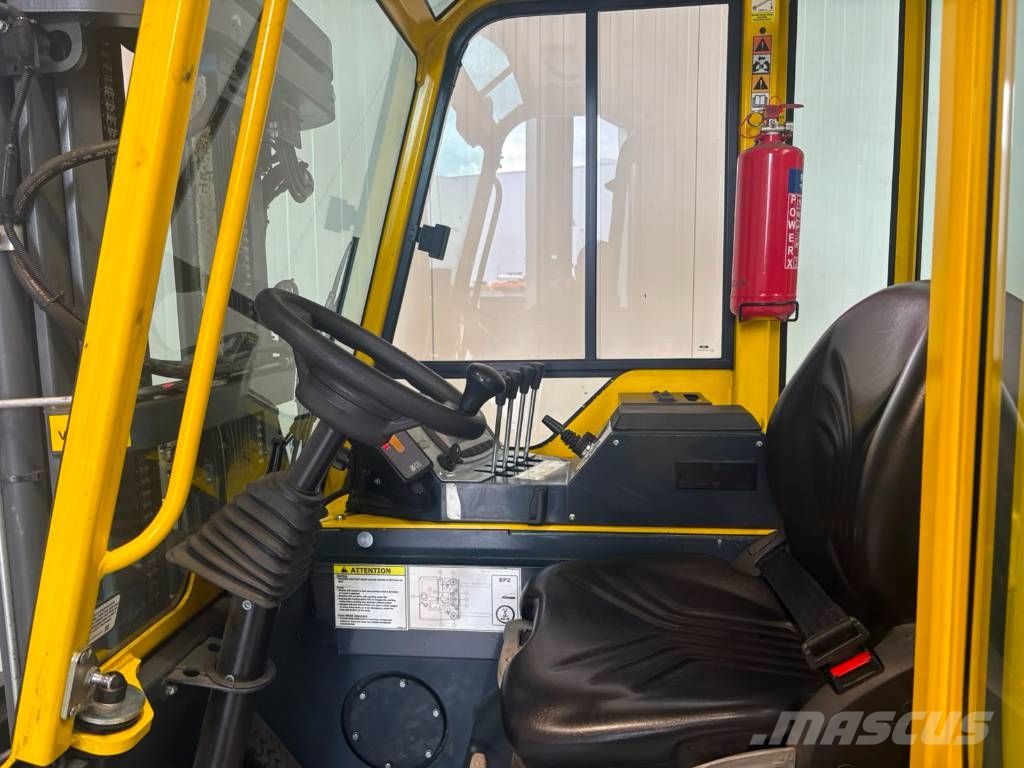 Combilift CBE3000 Electric forklifts