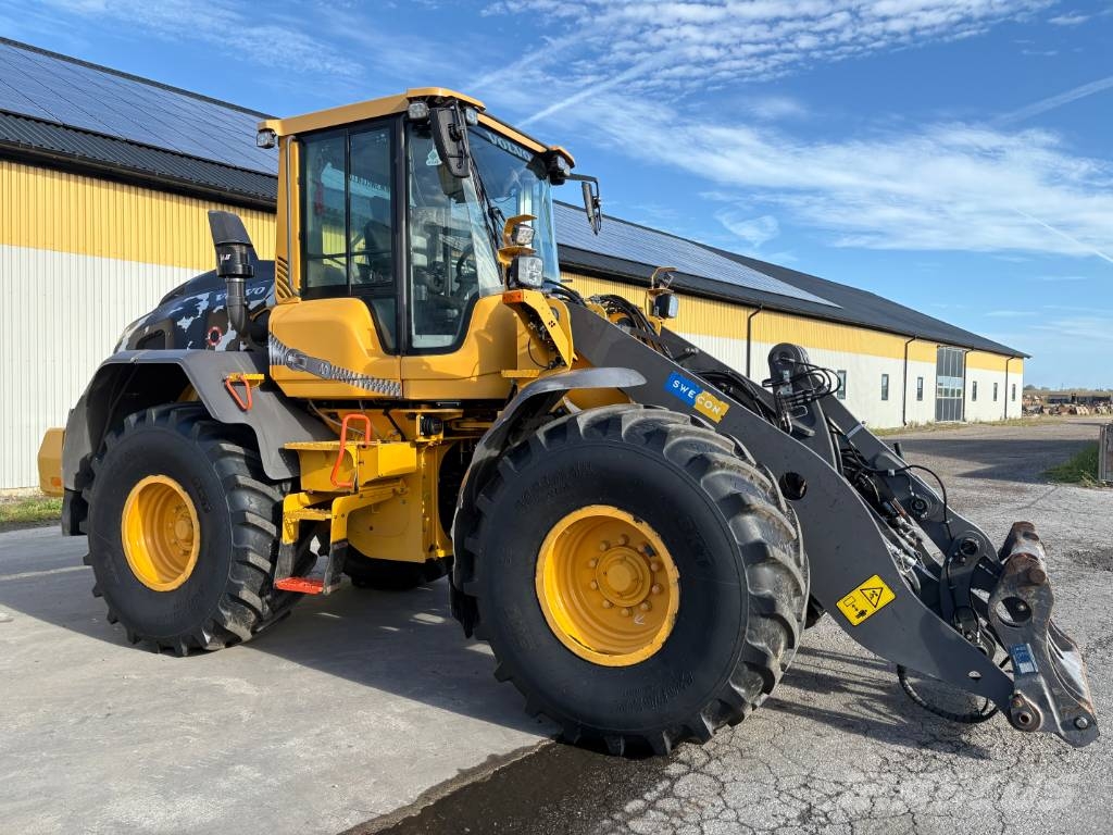 Volvo L60H lastmaskin, long boom, nya traktordäck Traktorer