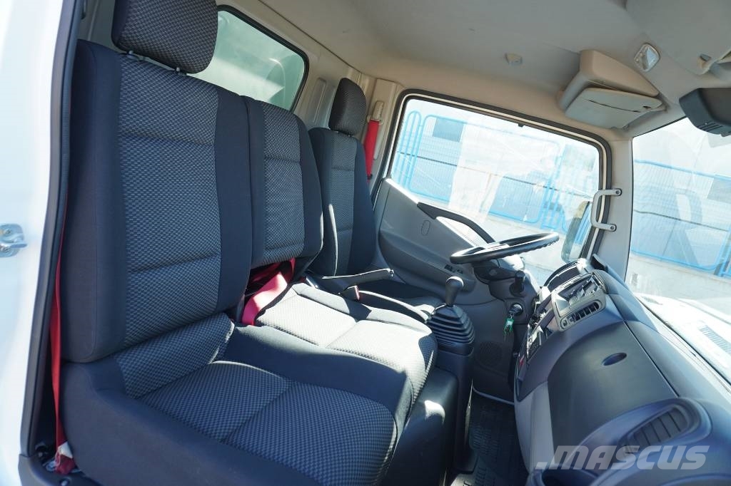 Renault MAXITY 150.45 dxi Tovornjaki zabojniki