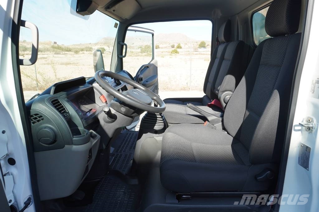 Renault MAXITY 150.45 dxi Tovornjaki zabojniki