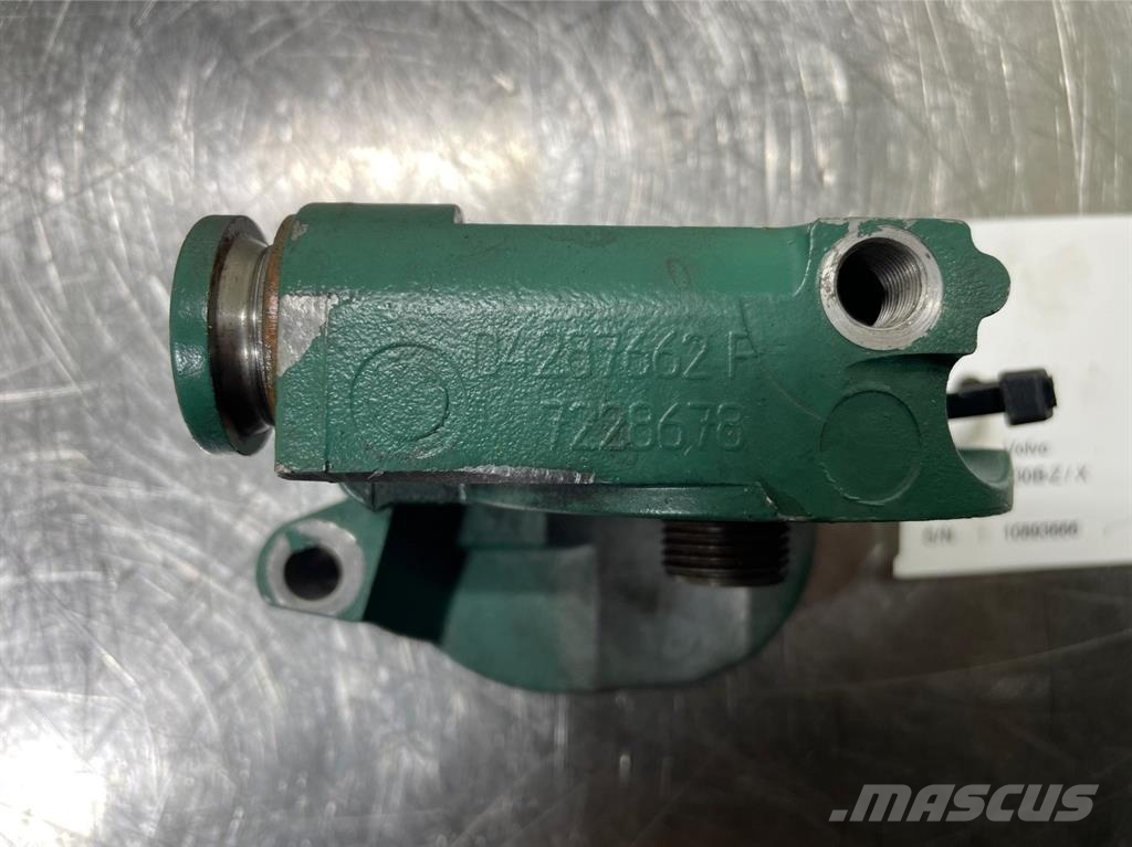 Volvo L30B-Z/X-Deutz TD2011L04I-04287662F-Fuel filter Motory